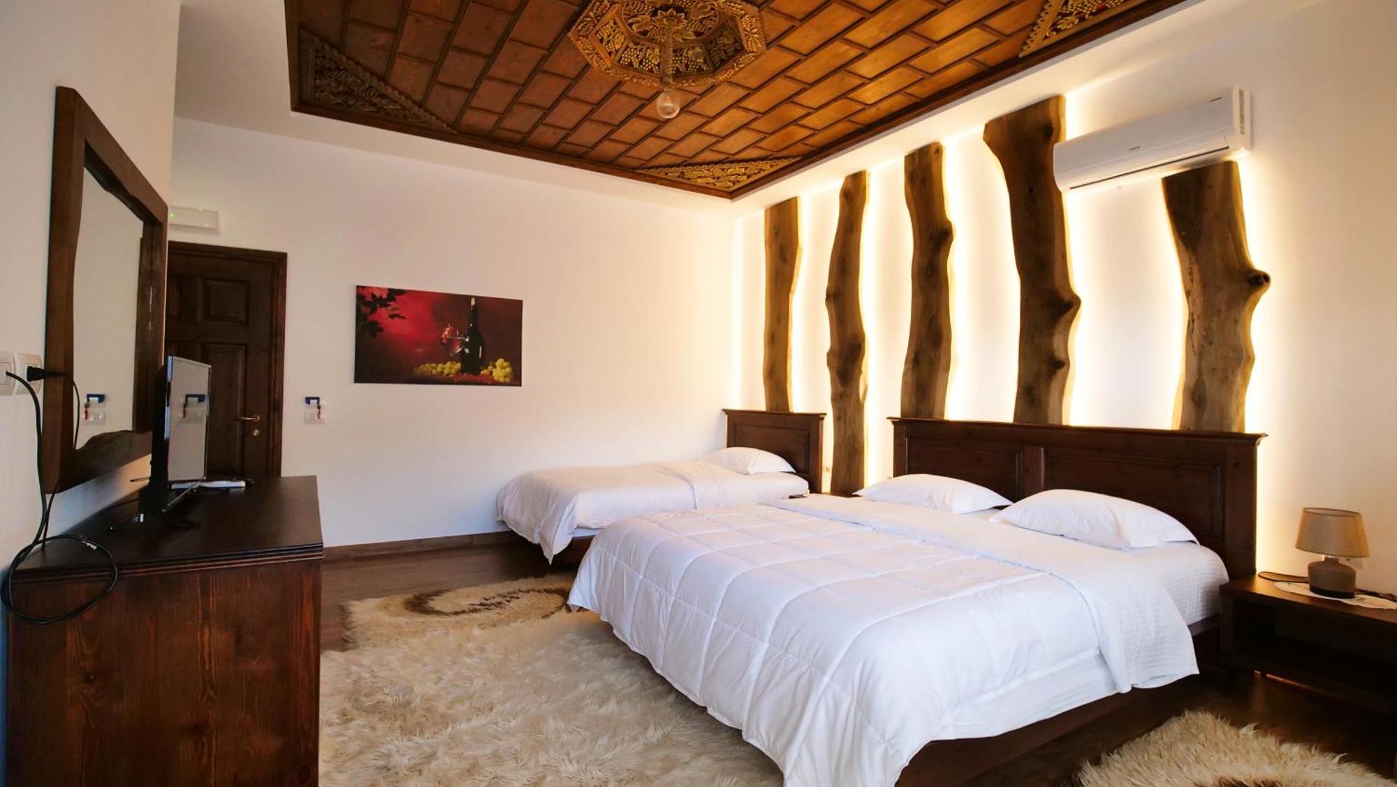 Pupa Winery Serene Stay Berat Exterior photo