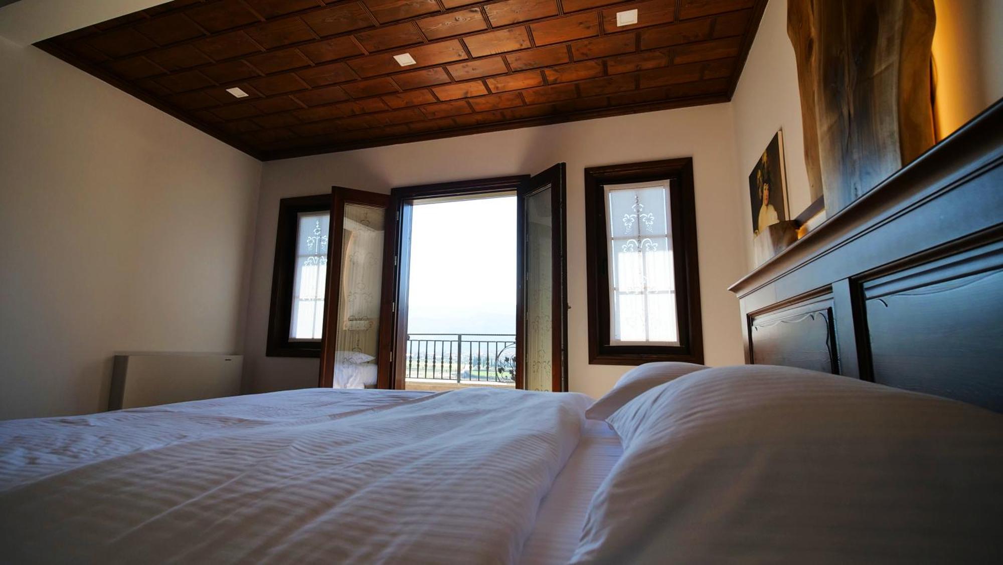 Pupa Winery Serene Stay Berat Exterior photo